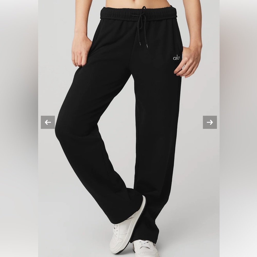 ALO yoga Accolade Straight Leg Sweatpant